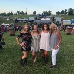 Meet your Posher, Madison